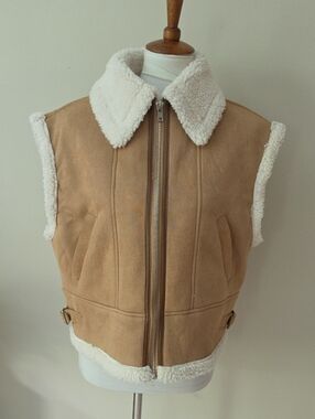 HYFVE Tan Shearling-Lined Sleeveless Vest